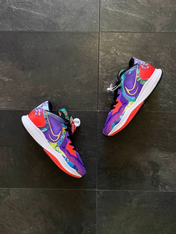 Кроссовки мужские Nike Kyrie Low 5 Jewell Loyd Multi