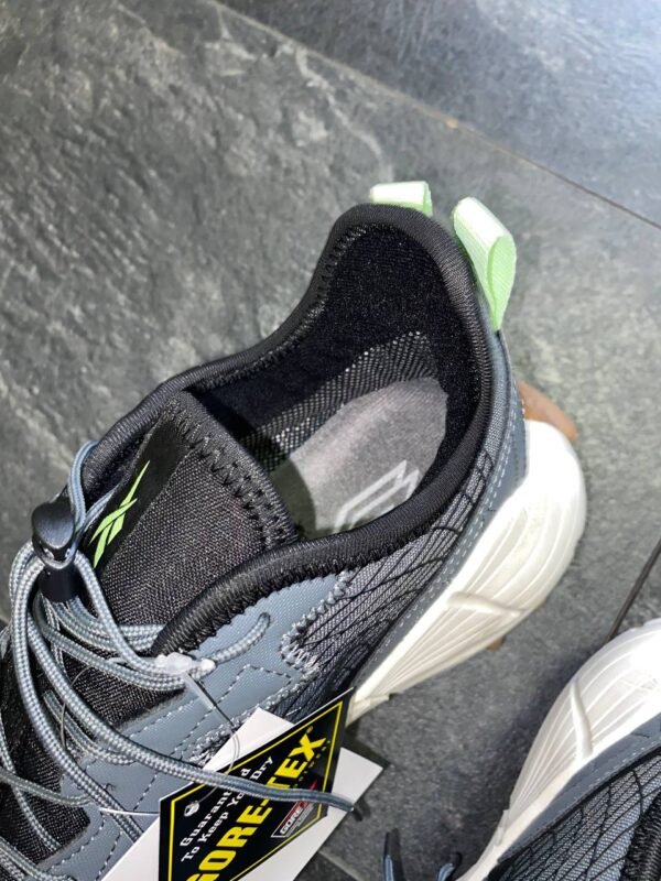 Кроссовки мужские Reebok Zig Kinetica 2 Edge Termo Grey