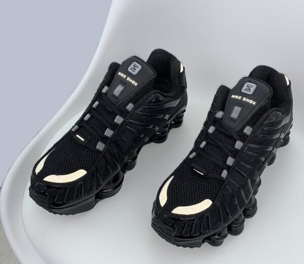 Кроссовки мужские Nike Shox Black