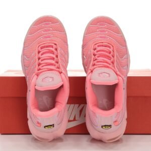 Кроссовки Женские Nike Air Max Plus TN Pink