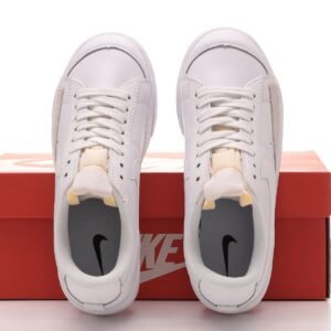Кроссовки женские Nike Blazer Low Platform White