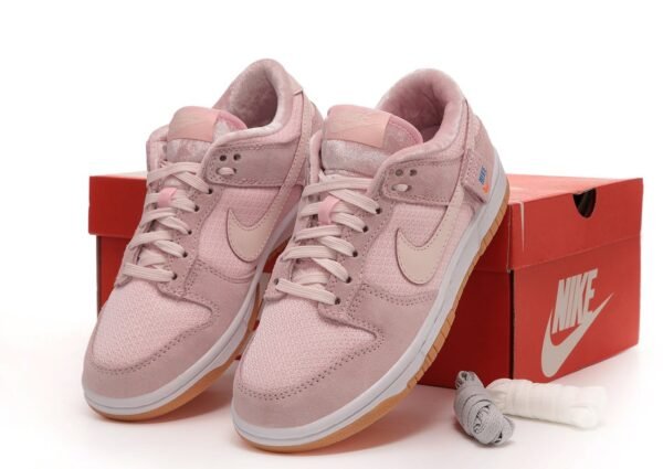Кроссовки Женские Nike Sb Dunk Teddy Bear Pink