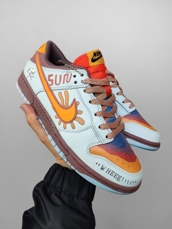 Кроссовки Nike SB Dunk What the Sunday Flea Sun Club