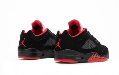 Кроссовки Мужские Nike Air Jordan 4 Low Black Red