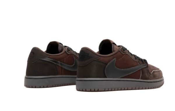 Кроссовки Мужские Nike Air Jordan 1 Low x Travis Scott brown