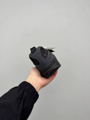 Кроссовки Мужские Nike Air Max SNDR Sunder Gore-Tex Black Silver
