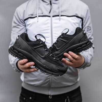 Кроссовки Мужские Nike Vomero Roam Black