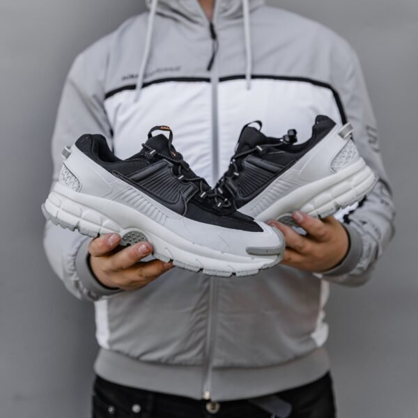 Кроссовки Мужские Nike Vomero Roam Black