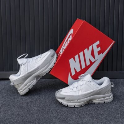 Кроссовки Мужские Nike Vomero Roam