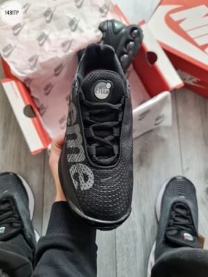 Кроссовки Мужские Nike AIR MAX DN Supreme