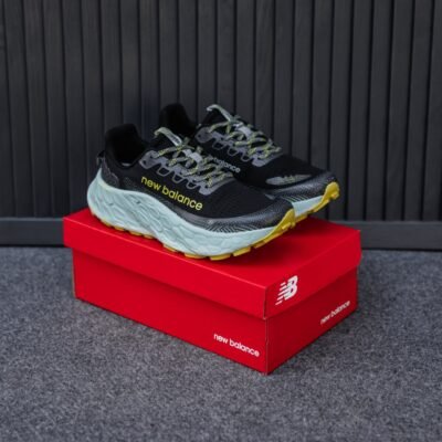 Кроссовки мужские New Balance More Trail v3