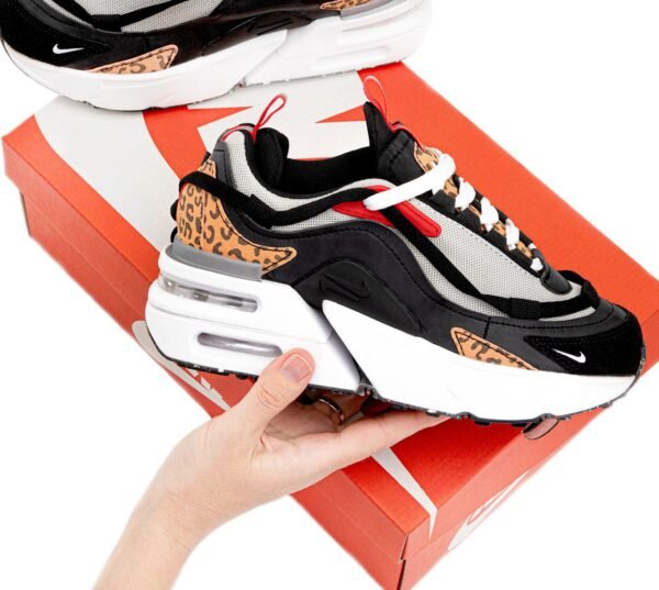 Кроссовки Женские Nike Air Max Furyosa