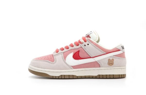 Кроссовки Женские Nike SB Dunk Low SE 85 Double Swoosh Pink Rabbit