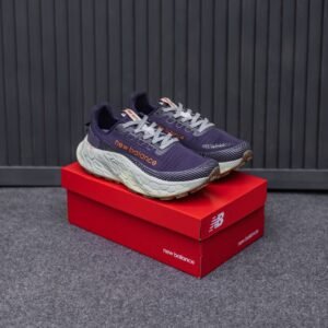 Кроссовки мужские New Balance More Trail v3