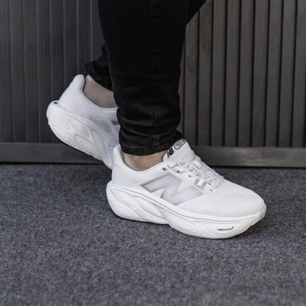 Кроссовки мужские New Balance Fresh Foam x More Trail White