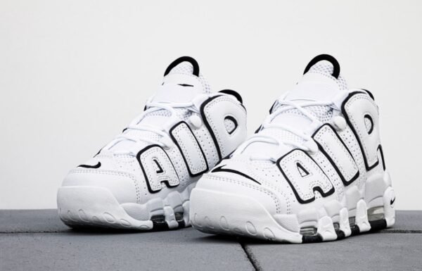 Кроссовки женские Nike Air Max Uрtemрo