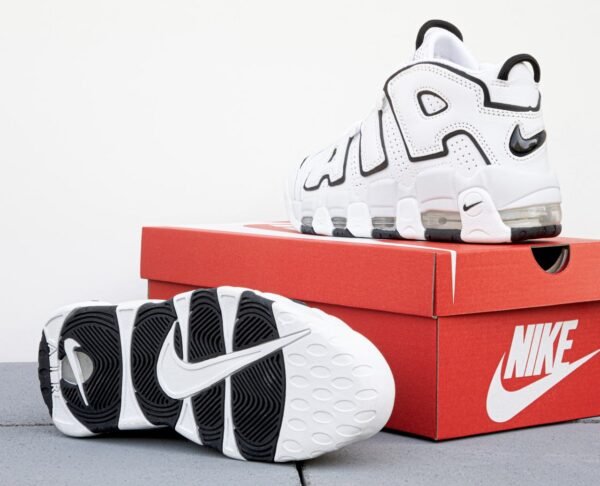 Кроссовки женские Nike Air Max Uрtemрo