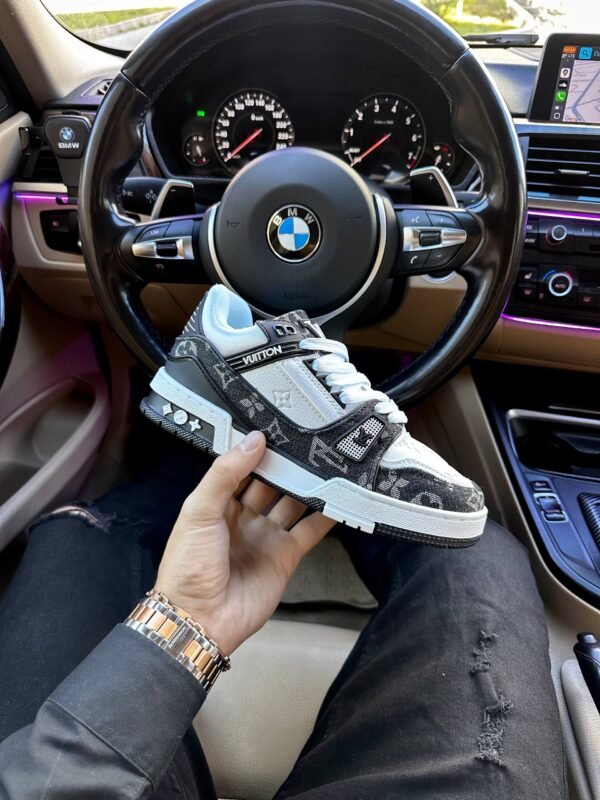 Кроссовки Louis Vuitton Trainer Sneaker White Black