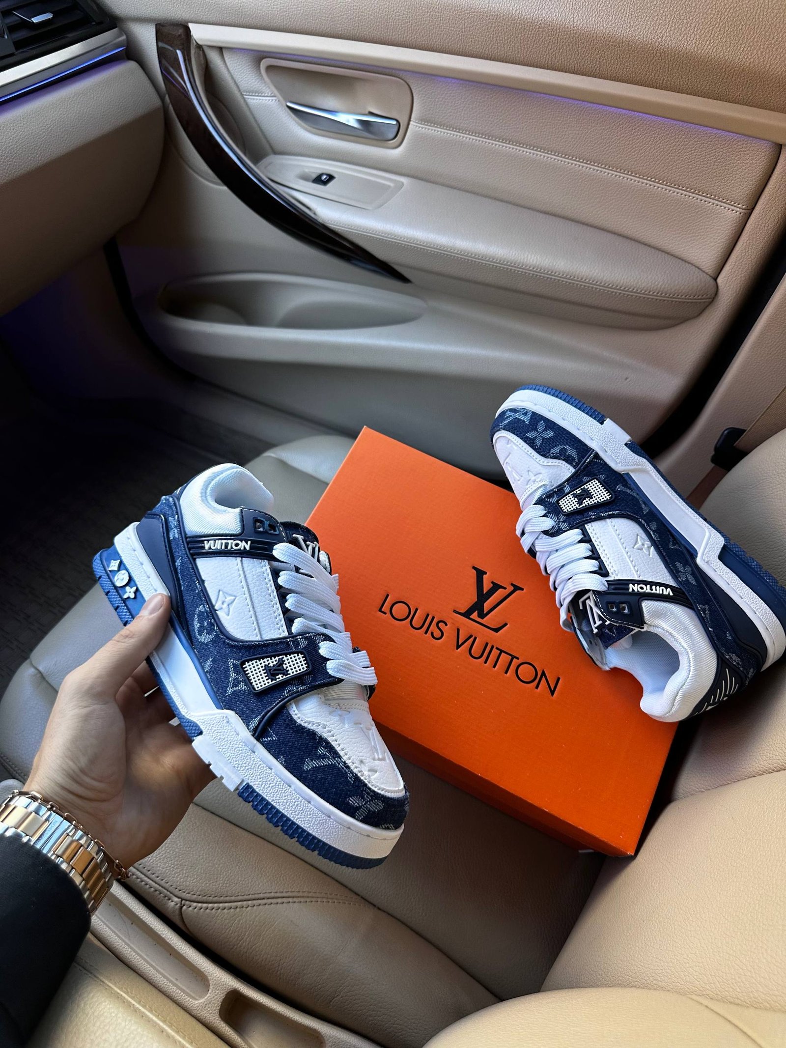 Кроссовки Louis Vuitton Trainer Sneaker White Blue Кроссовки Louis Vuitton Trainer Sneaker White Blue