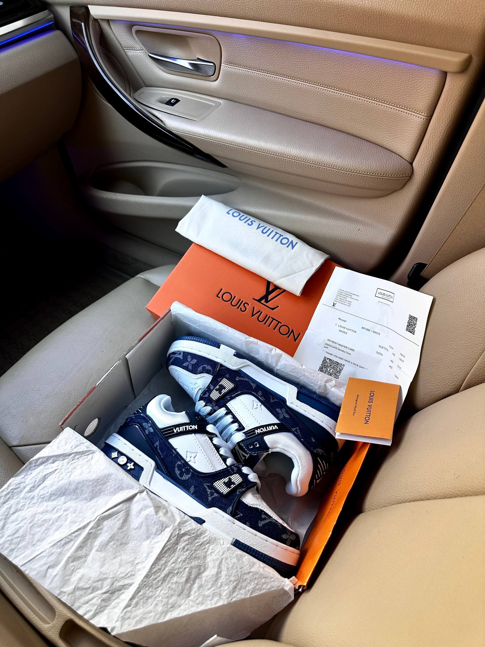 Кроссовки Louis Vuitton Trainer Sneaker White Blue Кроссовки Louis Vuitton Trainer Sneaker White Blue