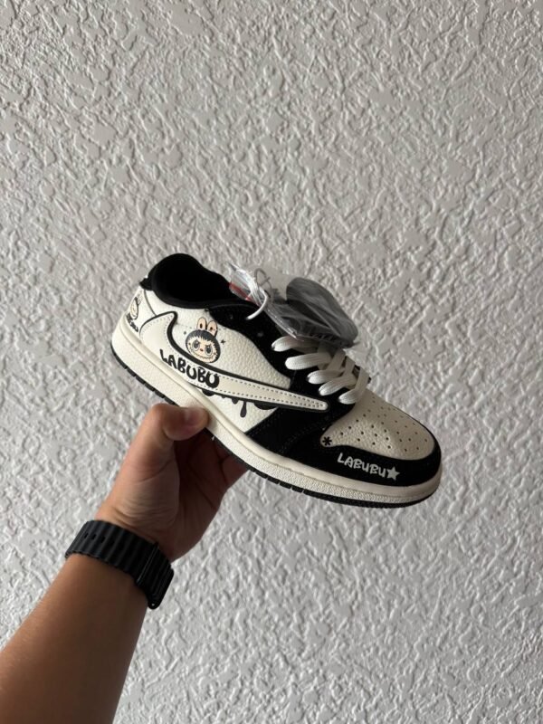 Кроссовки Женские Nike Air Jordan 1 low Travis Scott x Labubu Black Beige