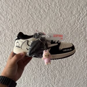Кроссовки Женские Nike Air Jordan 1 low Travis Scott x Labubu Black Beige