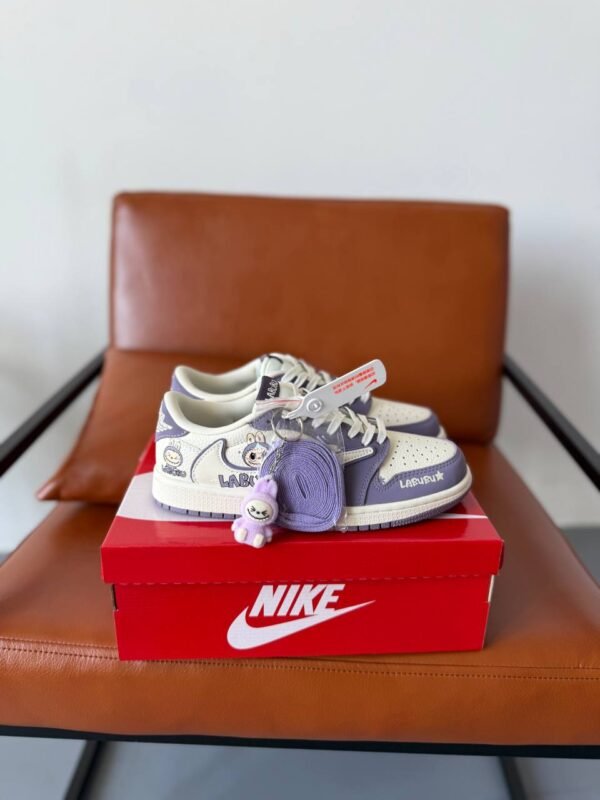 Кроссовки Женские Nike Air Jordan 1 low Travis Scott x Labubu Violet