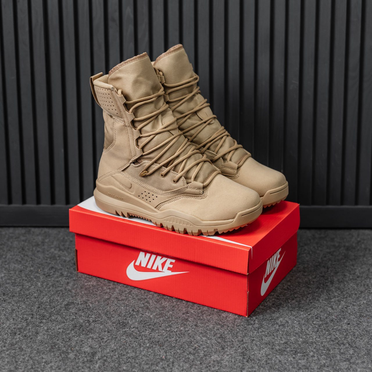 Кроссовки Мужские Nike SFB Field-JHD Кроссовки Мужские Nike SFB Field-JHD
