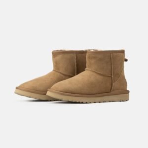 UGG Mini Ginger