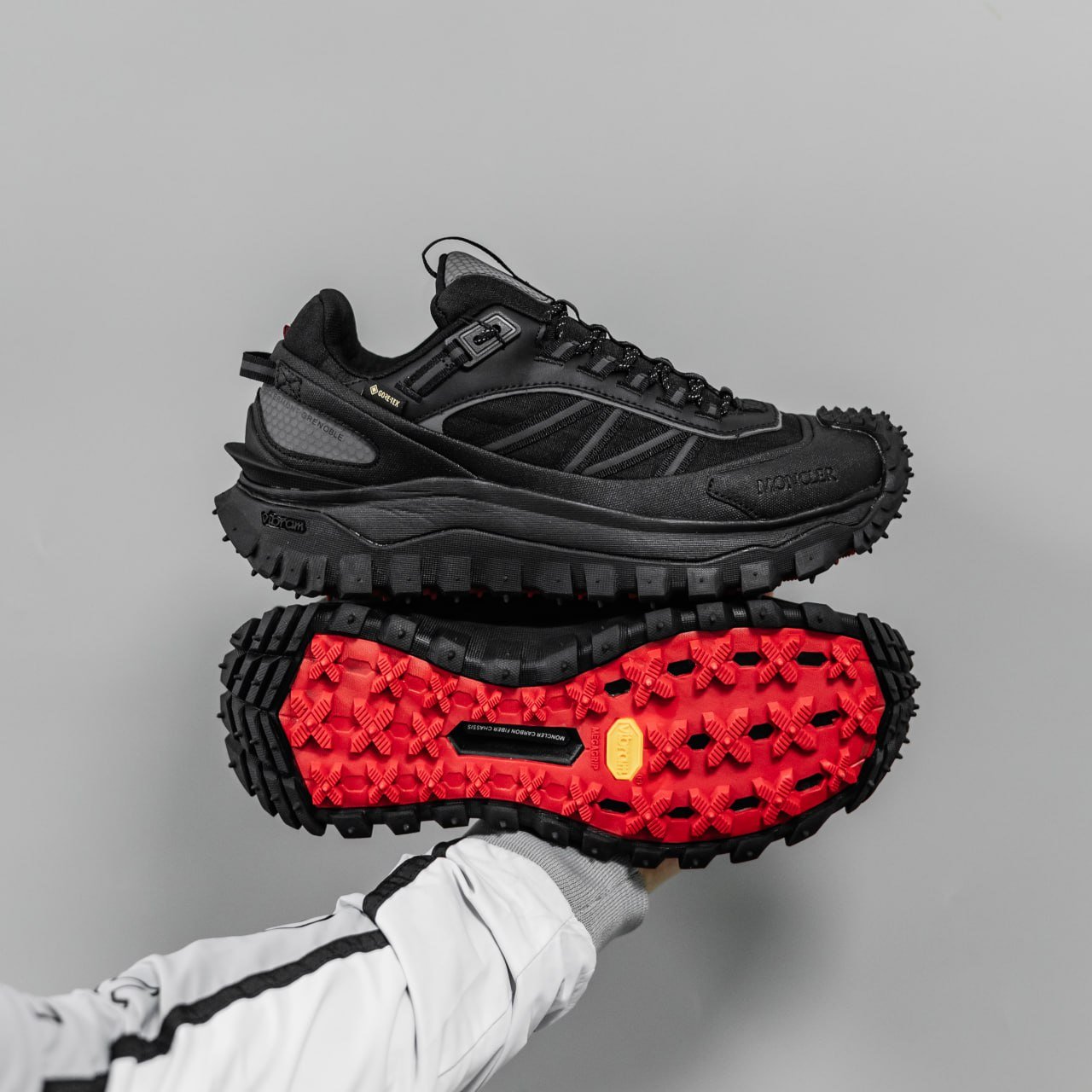 Кроссовки Мужские Moncler Trail Drip Gore-Tex Black Кроссовки Мужские Moncler Trail Drip Gore-Tex Black