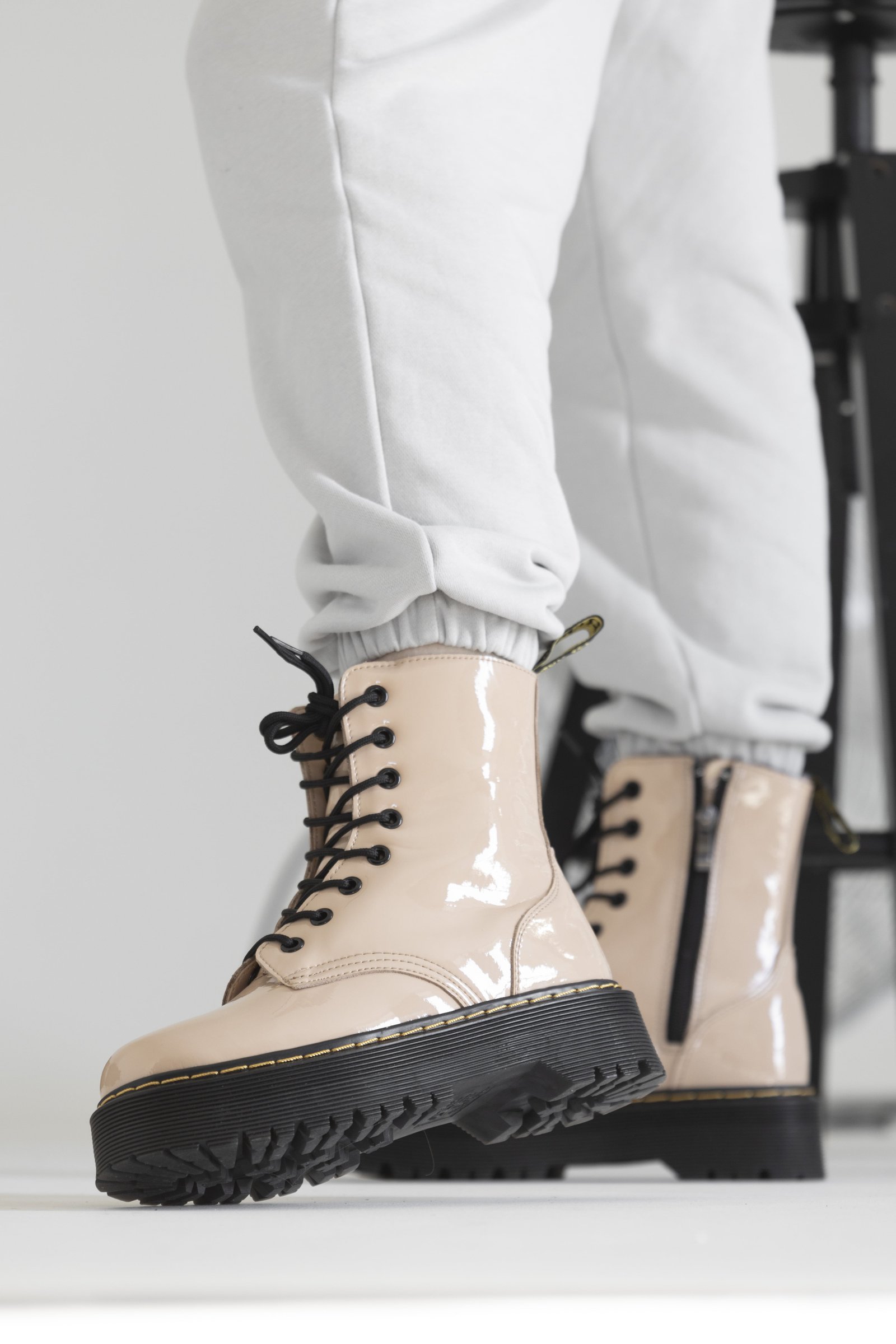 Dr.Martens Jadon Platform Leather FUR (7) Dr.Martens Jadon Platform Leather FUR