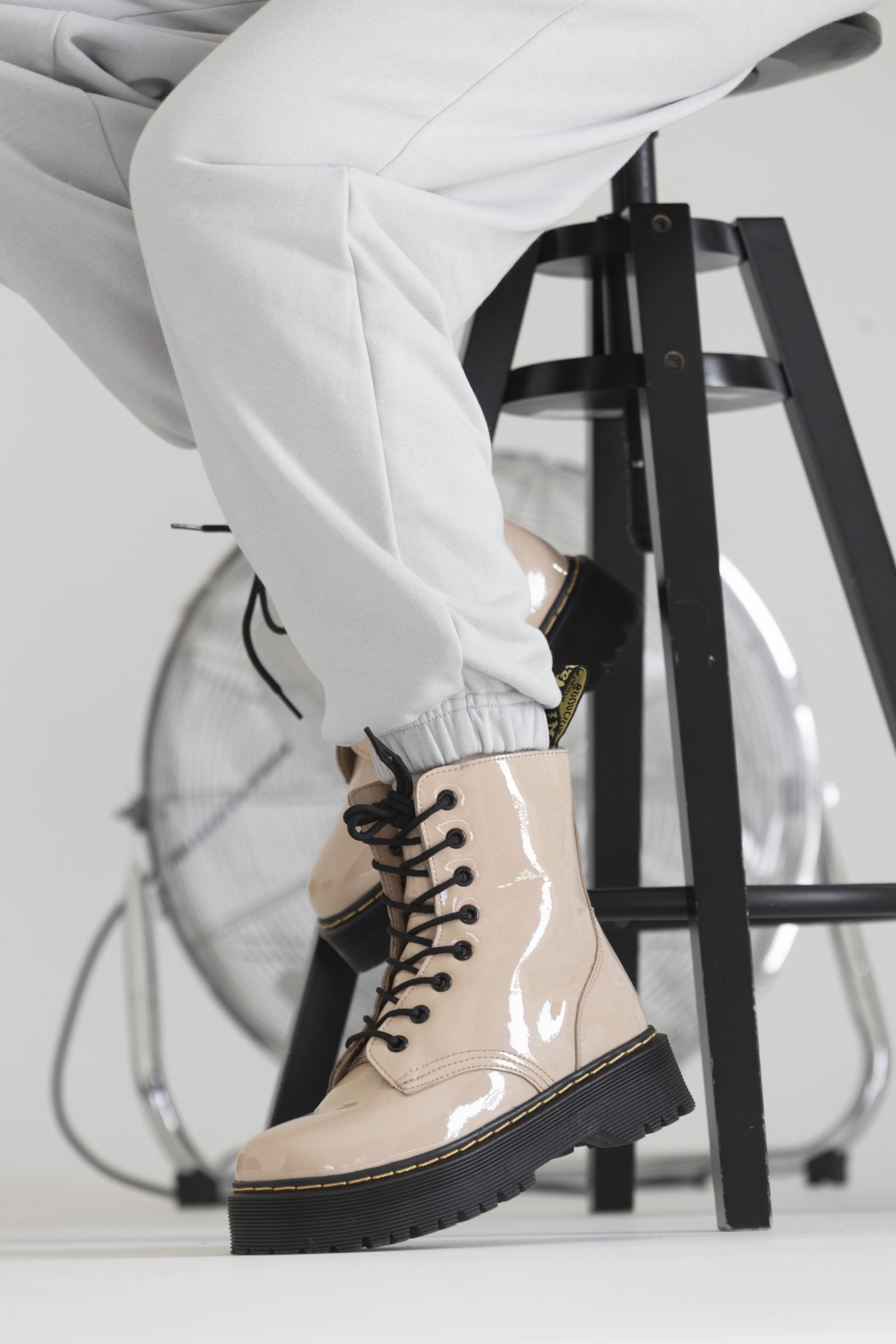 Dr.Martens Jadon Platform Leather FUR (8) Dr.Martens Jadon Platform Leather FUR