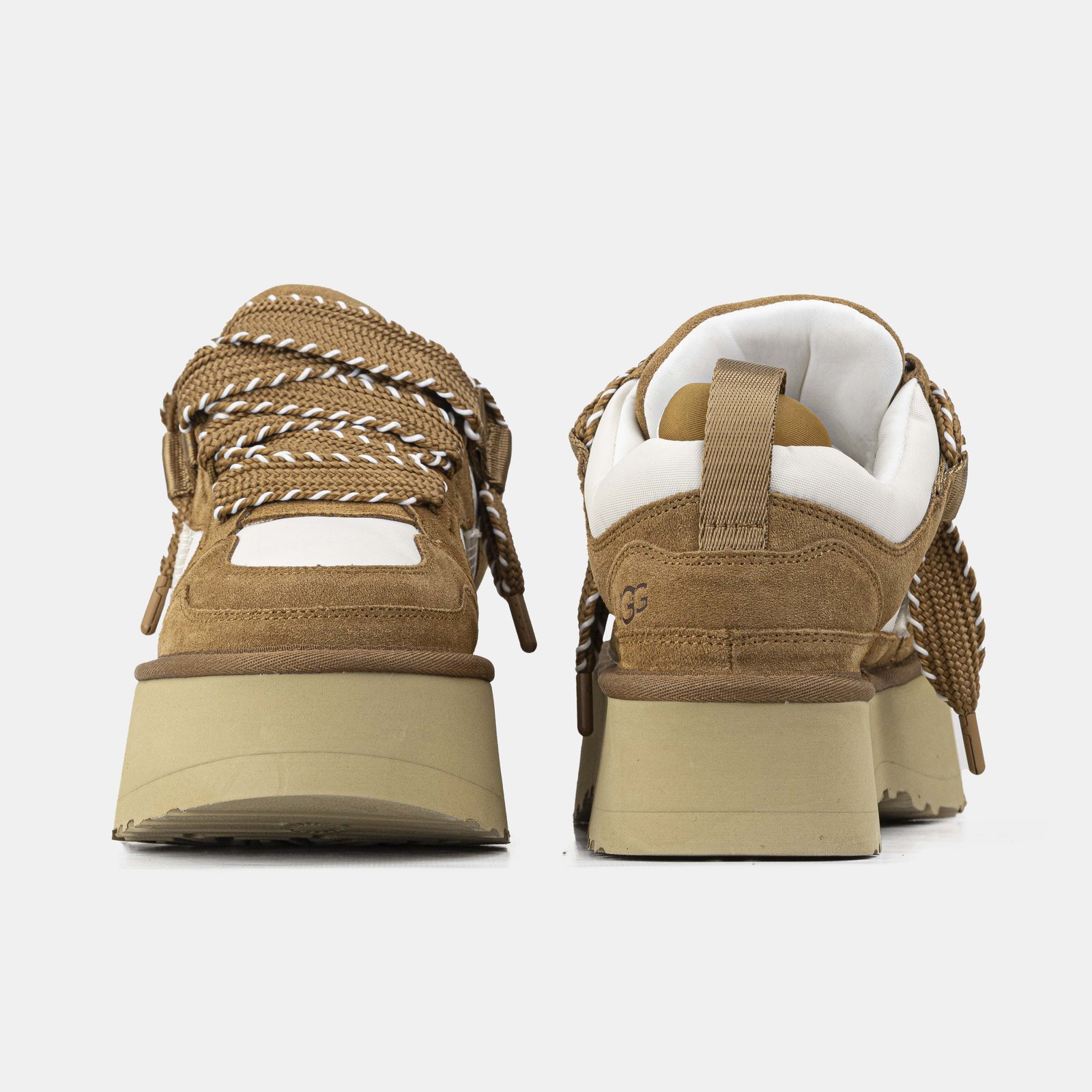 UGG Astromel Chestnut UGG Astromel Chestnut