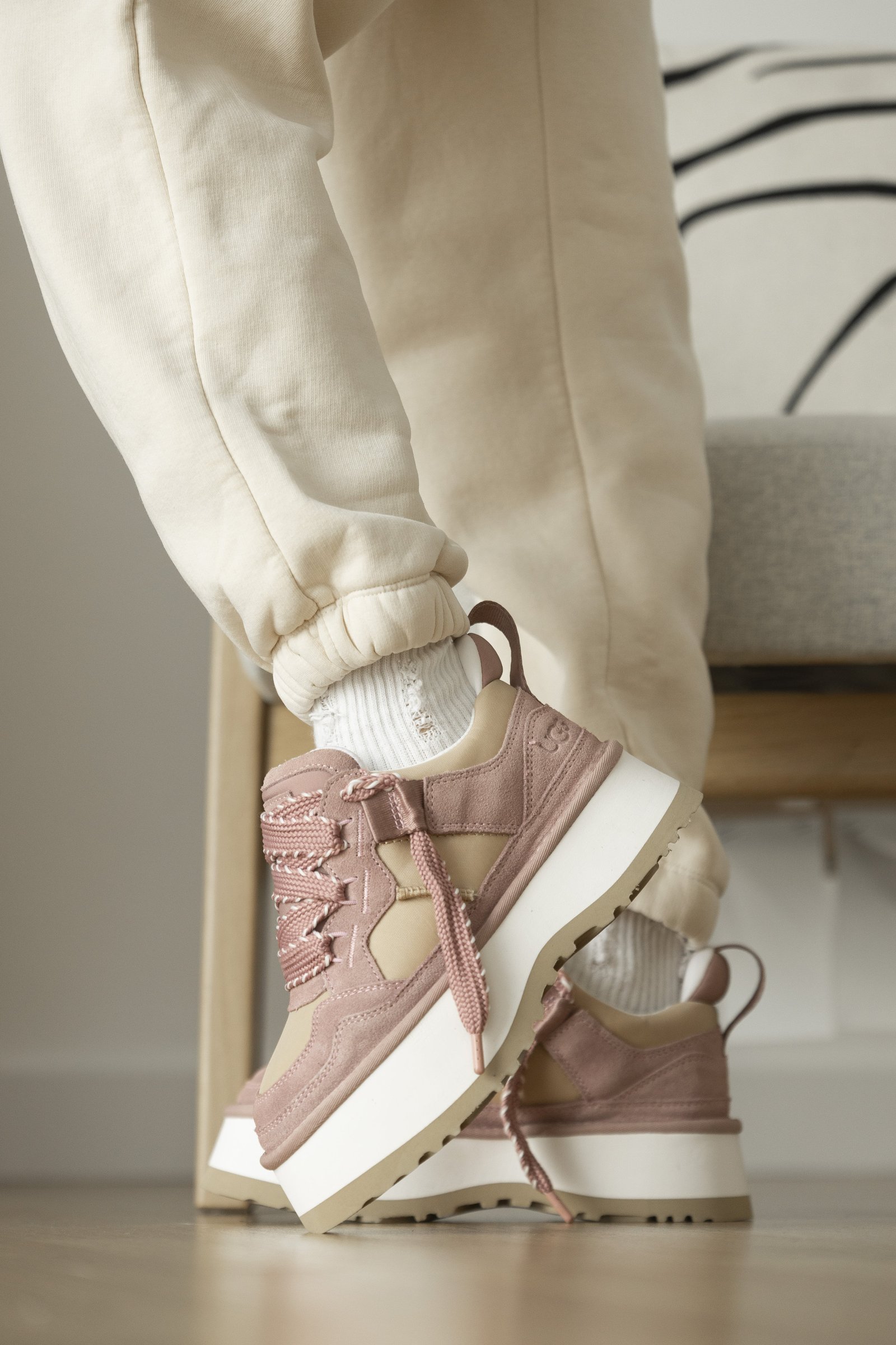 UGG Astromel Pink UGG Astromel Pink