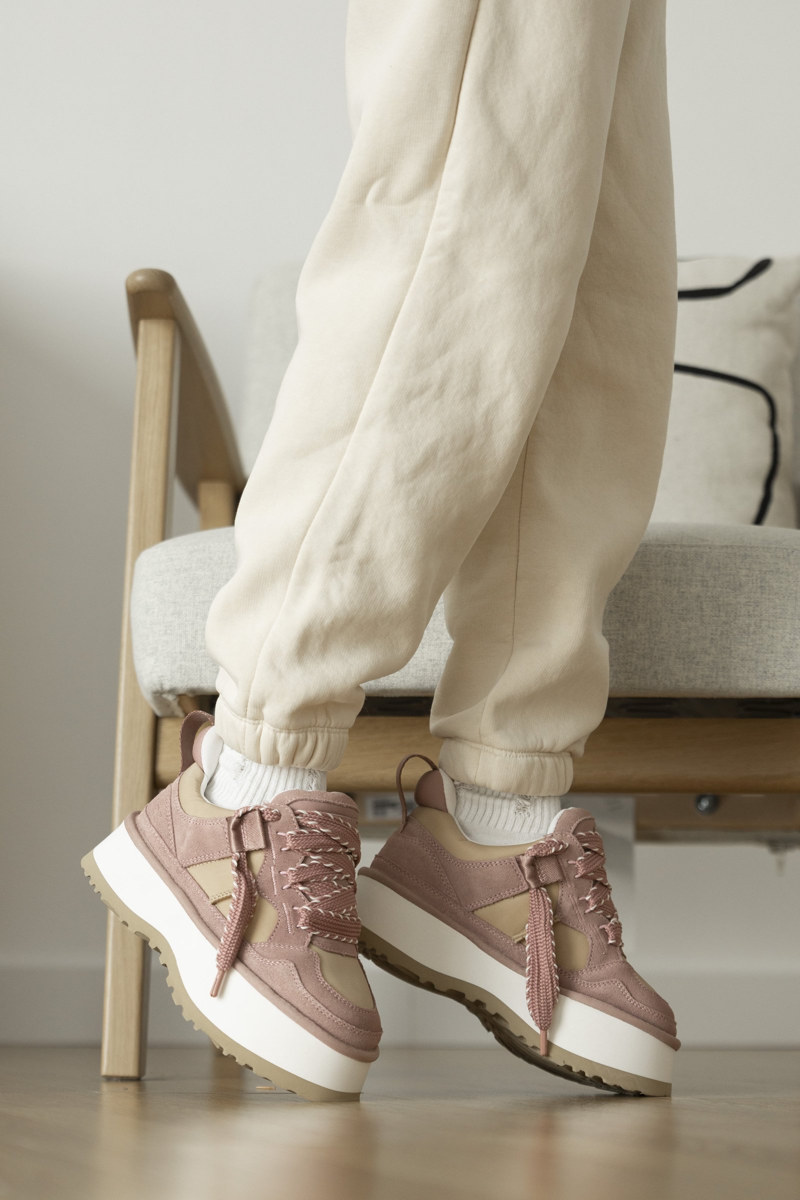 UGG Astromel Pink UGG Astromel Pink