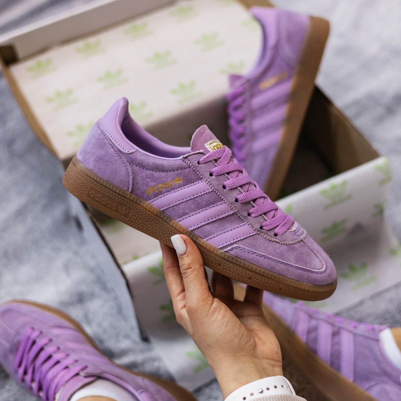Кроссовки Женские Adidas Spezial