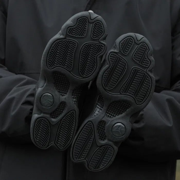 Кроссовки Nike Air Jordan 13 Retro Altitude Total Black Кроссовки Nike Air Jordan 13 Retro Altitude Total Black