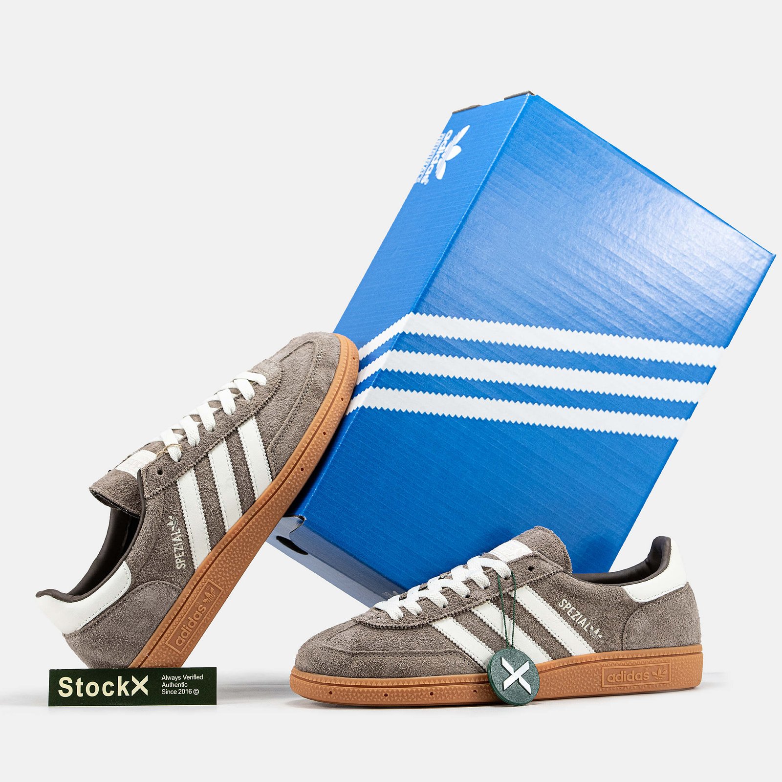Купить кроссовки Adidas Handball Spezial Earth Strata Gum Beige White Купить кроссовки Adidas Handball Spezial Earth Strata Gum Beige White