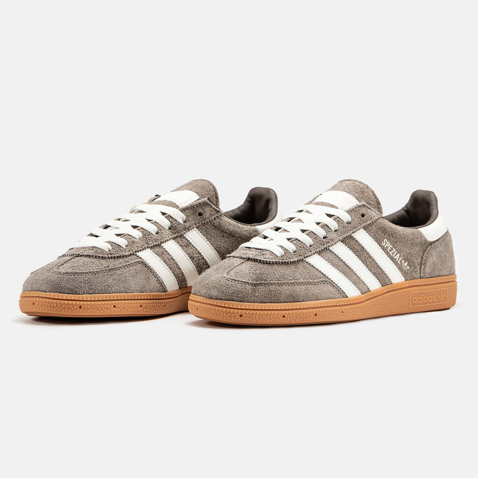 Купить кроссовки Adidas Handball Spezial Earth Strata Gum Beige White Купить кроссовки Adidas Handball Spezial Earth Strata Gum Beige White