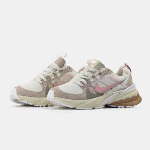 Nike V2K Runtekk Beige Pink Green