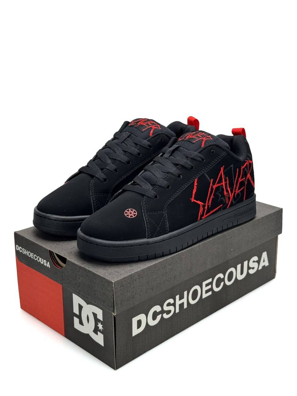 DC x Slayer Court Graffik Black Red DC x Slayer Court Graffik Black Red