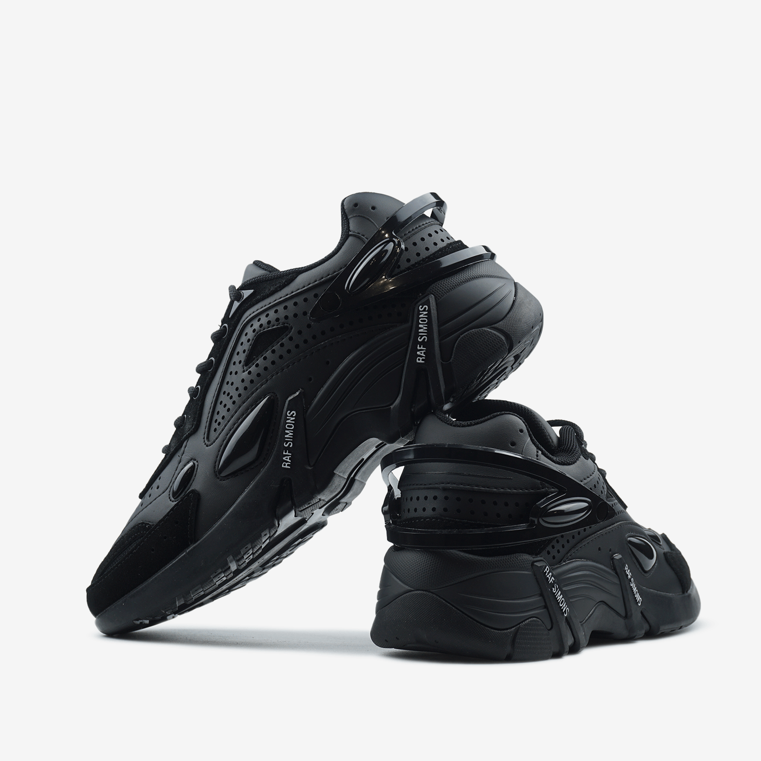 Кроссовки Adidas x Raf Simons Cylon-21 Total Black Кроссовки Adidas x Raf Simons Cylon-21 Total Black