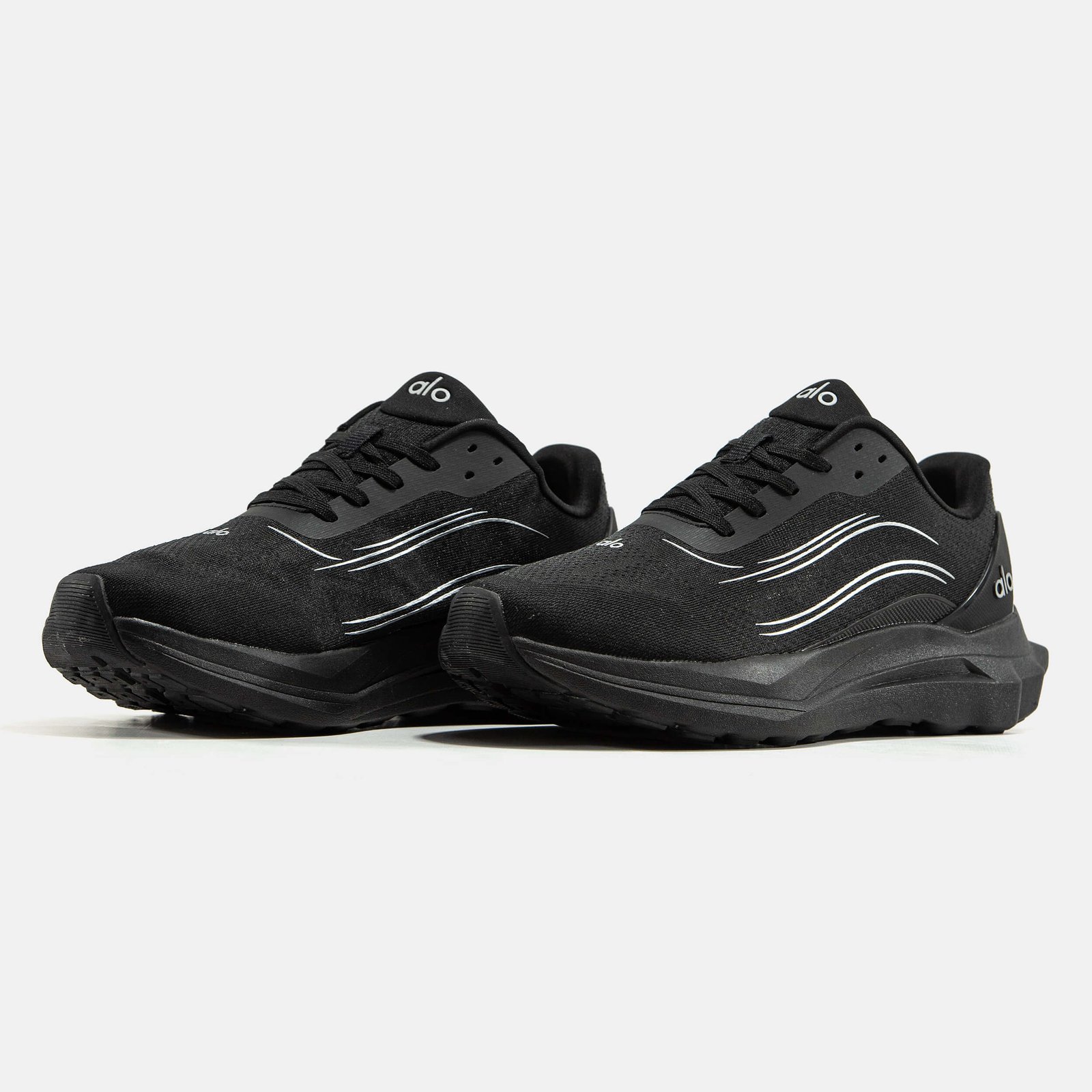 Кроссовки Alo Yoga Runner Black Кроссовки Alo Yoga Runner Black