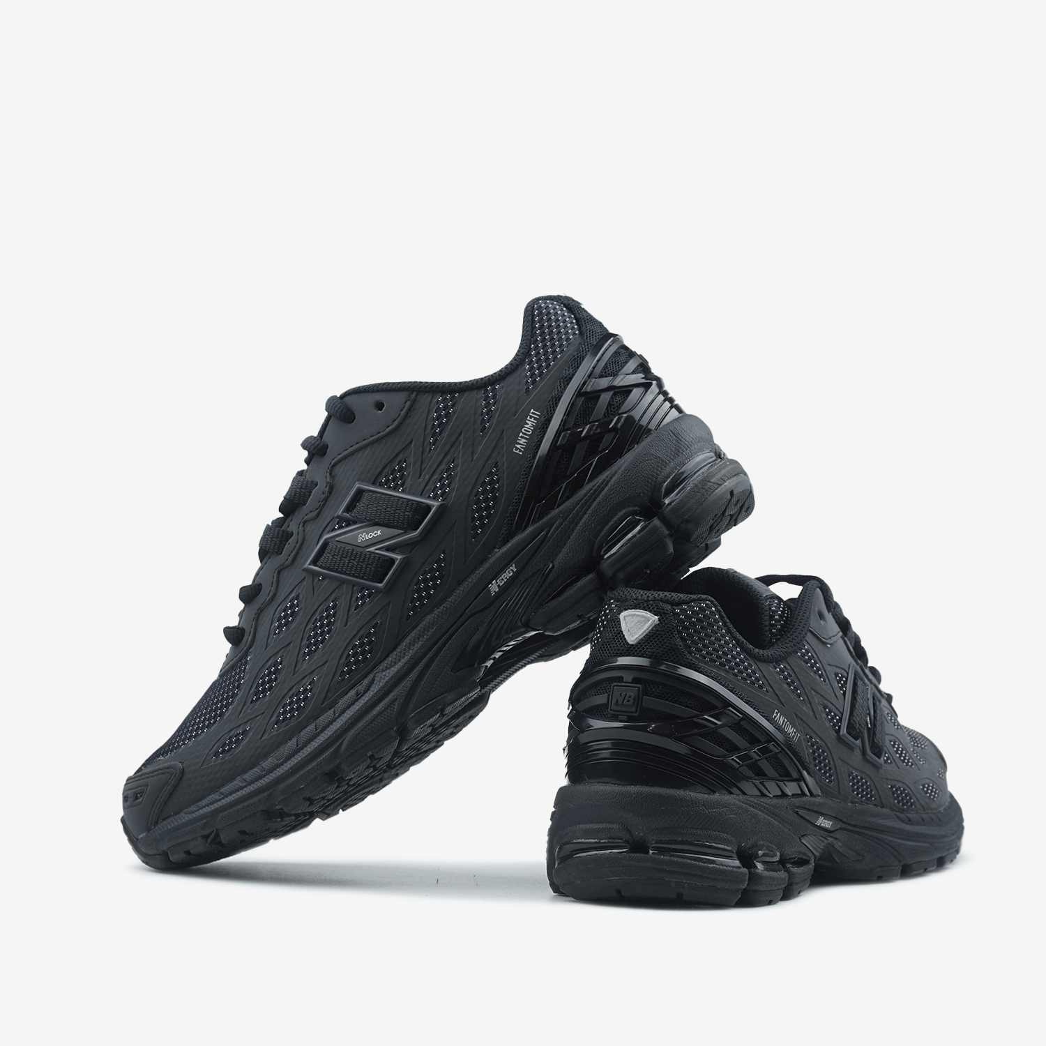 Кроссовки New Balance 1906R Fantomfit Black Кроссовки New Balance 1906R Fantomfit Black