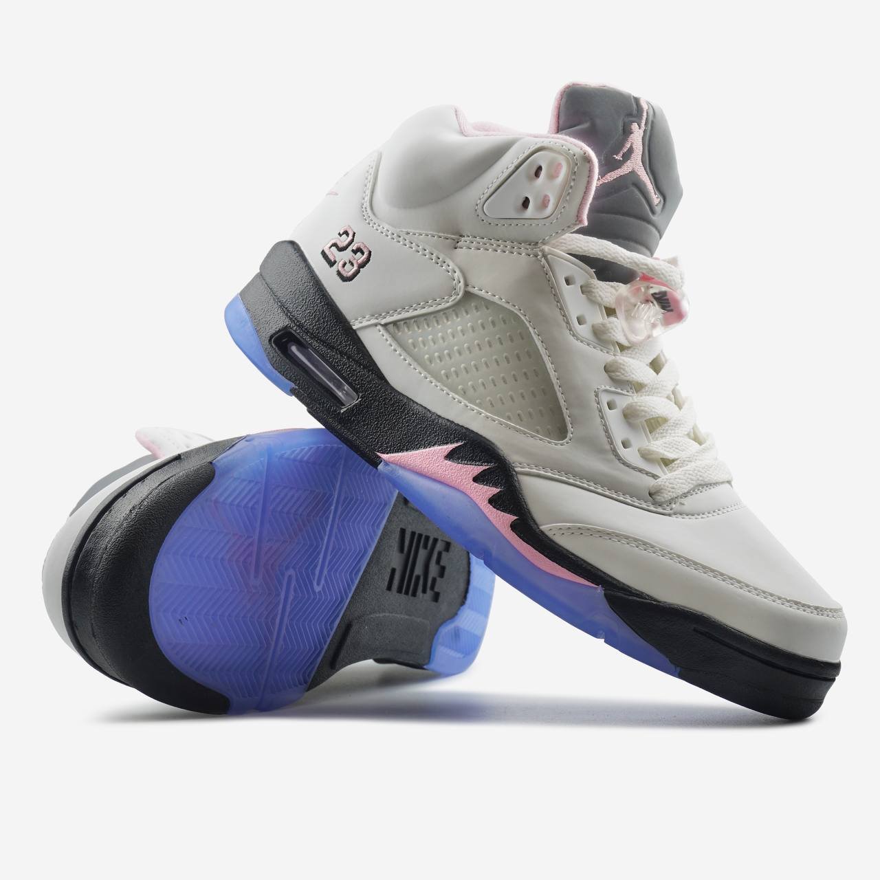 Кроссовки Женские Nike Air Jordan 5 Retro 35th Anniversary Кроссовки Женские Nike Air Jordan 5 Retro 35th Anniversary