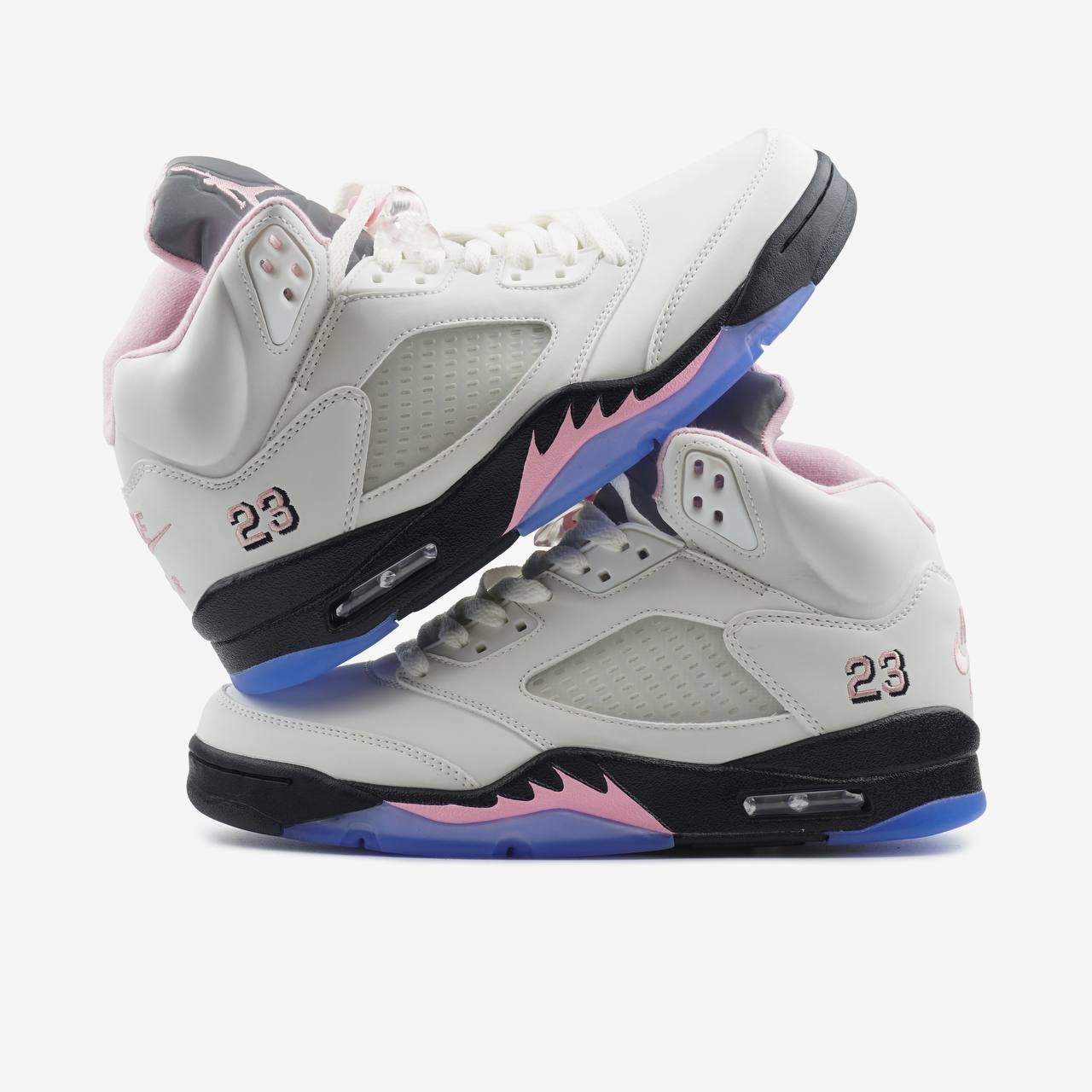 Кроссовки Женские Nike Air Jordan 5 Retro 35th Anniversary Кроссовки Женские Nike Air Jordan 5 Retro 35th Anniversary