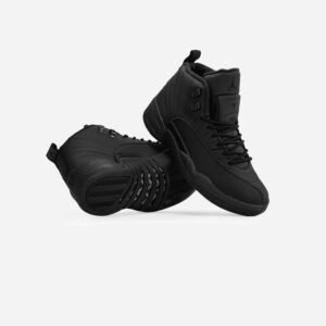 Кроссовки Nike Air Jordan 12 Retro Winterized Triple Black