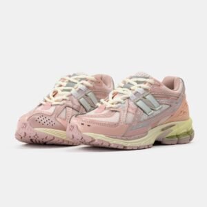 New Balance 1906 Pink Beige