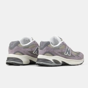 New Balance 2010 Ice Wine Castlerock