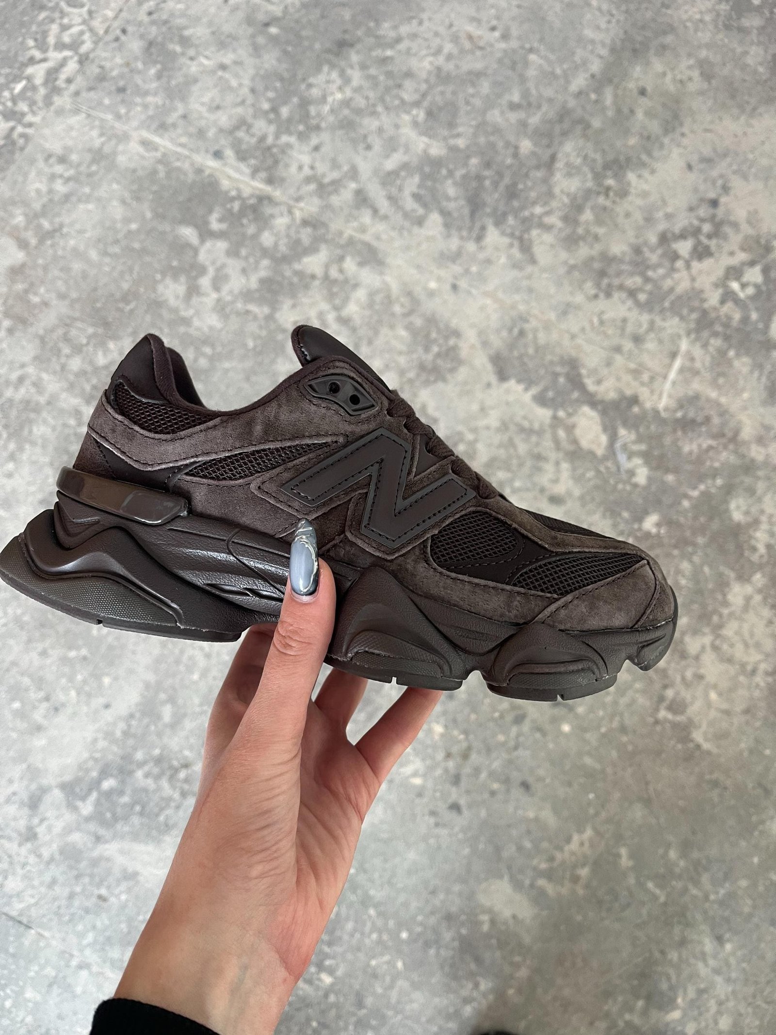 New Balance 9060 Chocolate (4)